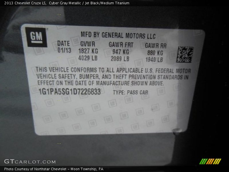 Cyber Gray Metallic / Jet Black/Medium Titanium 2013 Chevrolet Cruze LS