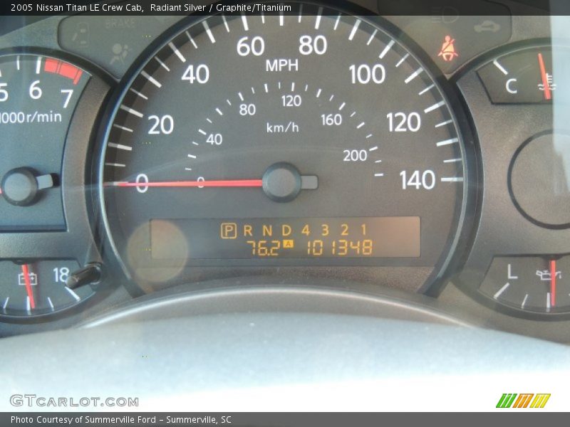 Radiant Silver / Graphite/Titanium 2005 Nissan Titan LE Crew Cab
