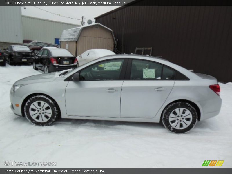 Silver Ice Metallic / Jet Black/Medium Titanium 2013 Chevrolet Cruze LS