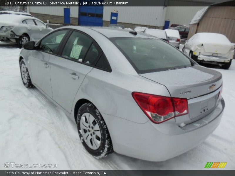 Silver Ice Metallic / Jet Black/Medium Titanium 2013 Chevrolet Cruze LS