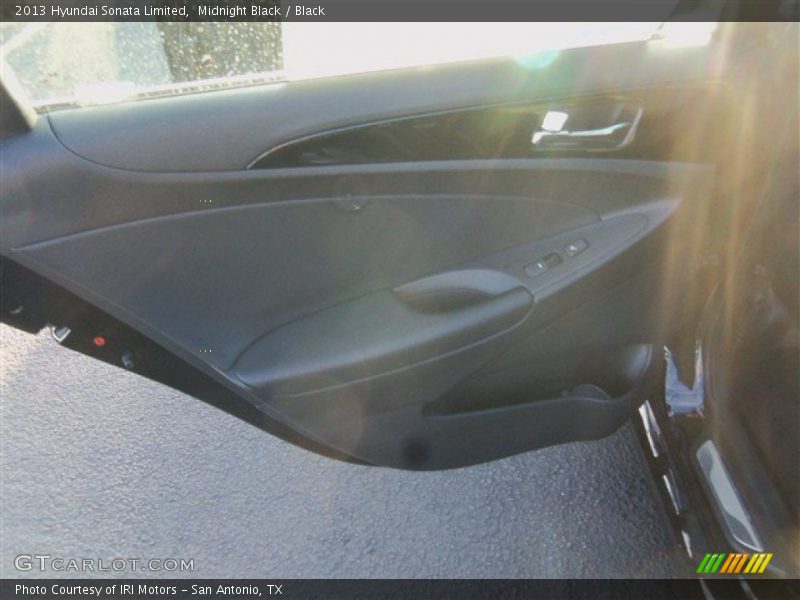 Midnight Black / Black 2013 Hyundai Sonata Limited