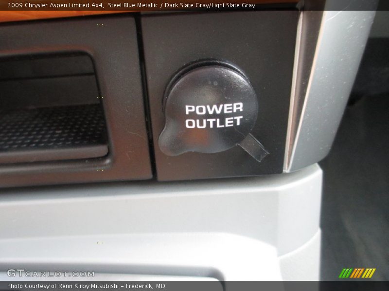 Steel Blue Metallic / Dark Slate Gray/Light Slate Gray 2009 Chrysler Aspen Limited 4x4