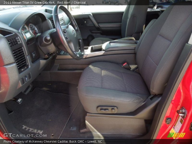  2011 Titan SV Crew Cab 4x4 Charcoal Interior