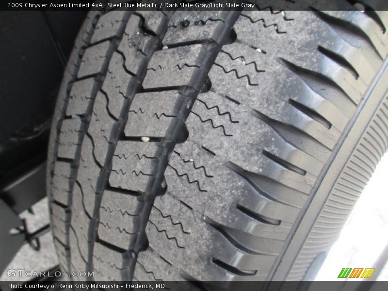 Steel Blue Metallic / Dark Slate Gray/Light Slate Gray 2009 Chrysler Aspen Limited 4x4