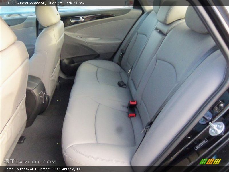 Midnight Black / Gray 2013 Hyundai Sonata SE