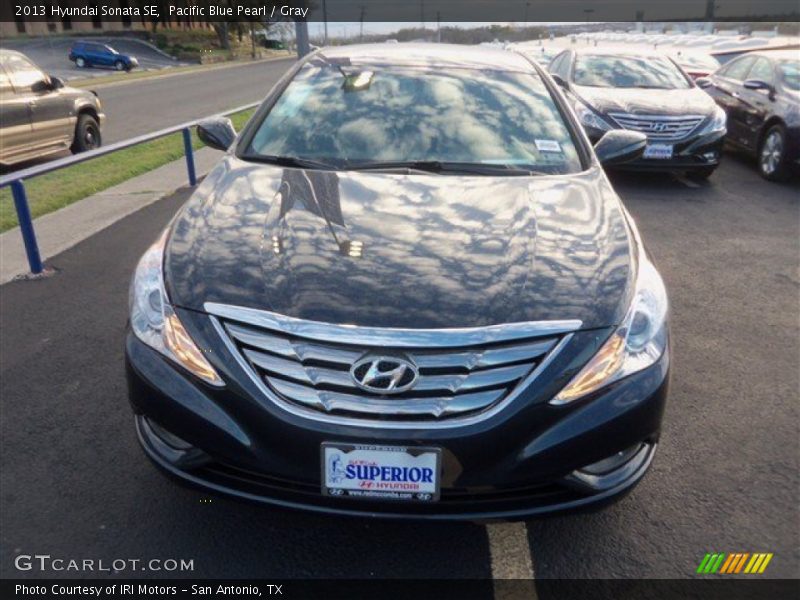 Pacific Blue Pearl / Gray 2013 Hyundai Sonata SE