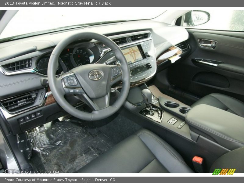 Magnetic Gray Metallic / Black 2013 Toyota Avalon Limited