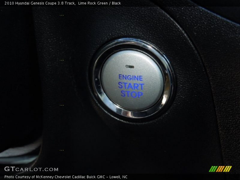 Controls of 2010 Genesis Coupe 3.8 Track