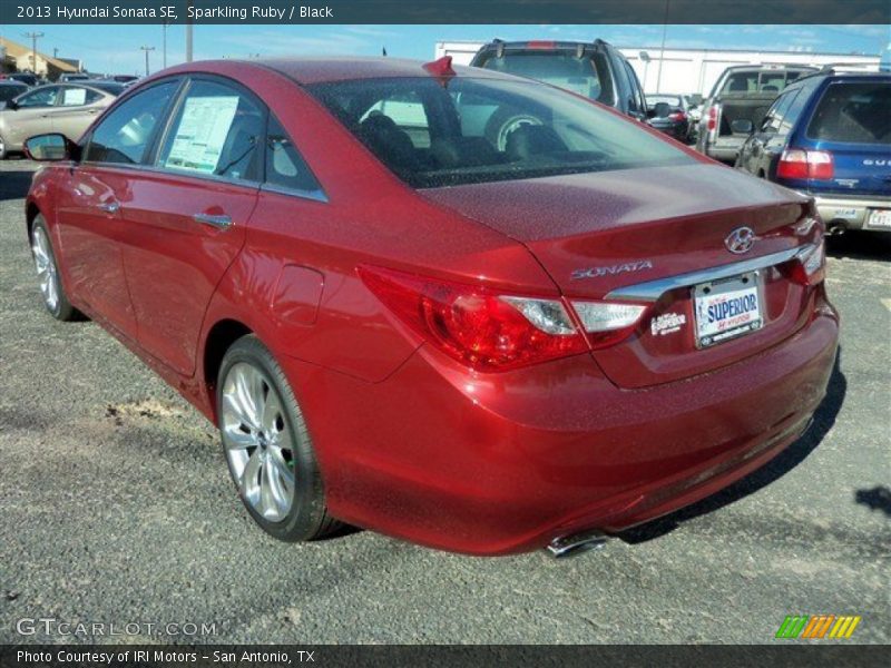 Sparkling Ruby / Black 2013 Hyundai Sonata SE