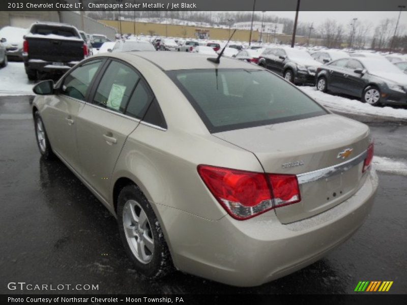 Champagne Silver Metallic / Jet Black 2013 Chevrolet Cruze LT