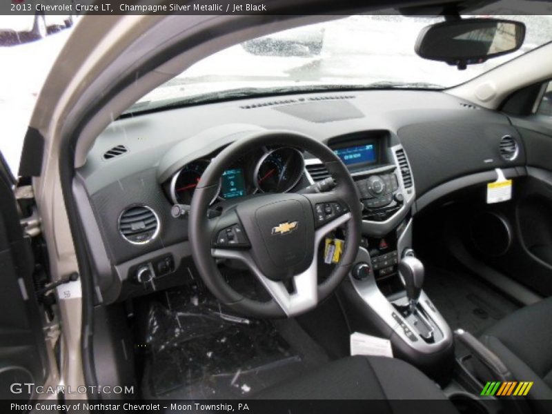Champagne Silver Metallic / Jet Black 2013 Chevrolet Cruze LT