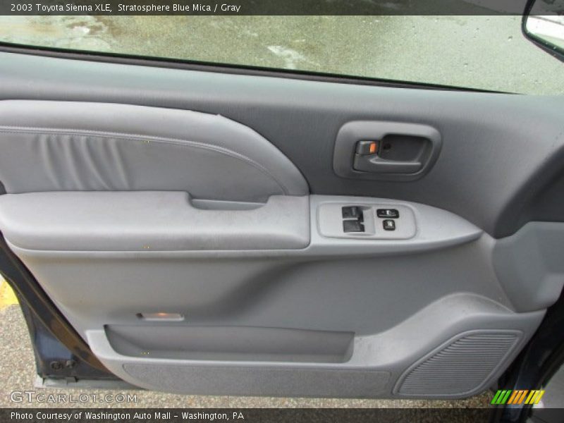 Stratosphere Blue Mica / Gray 2003 Toyota Sienna XLE