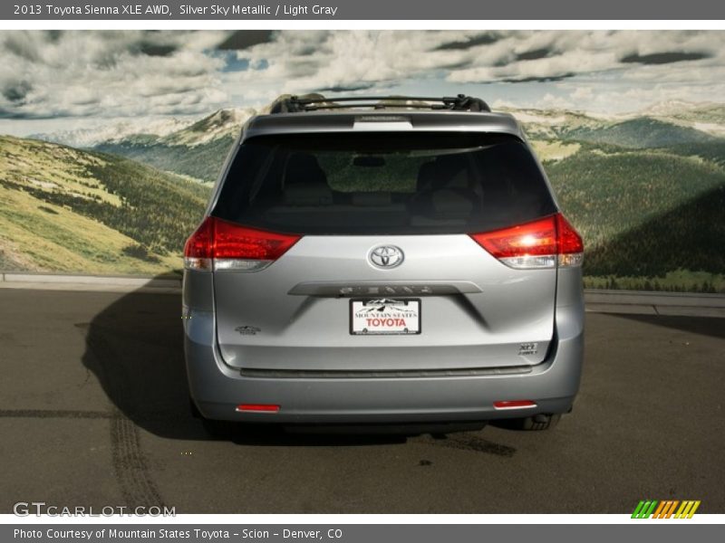 Silver Sky Metallic / Light Gray 2013 Toyota Sienna XLE AWD