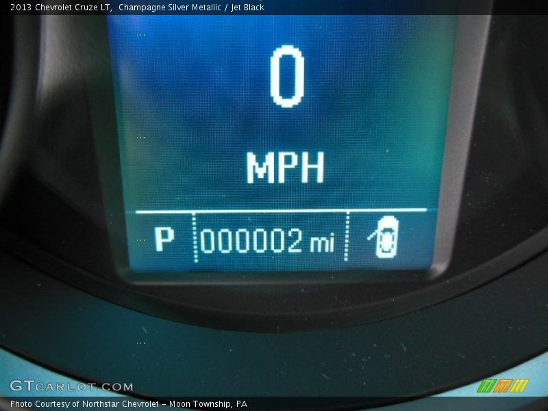 Champagne Silver Metallic / Jet Black 2013 Chevrolet Cruze LT