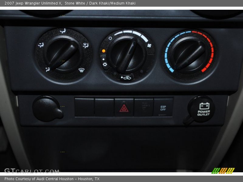 Stone White / Dark Khaki/Medium Khaki 2007 Jeep Wrangler Unlimited X