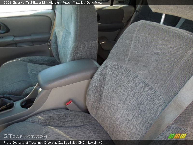 Light Pewter Metallic / Dark Pewter 2002 Chevrolet TrailBlazer LT 4x4