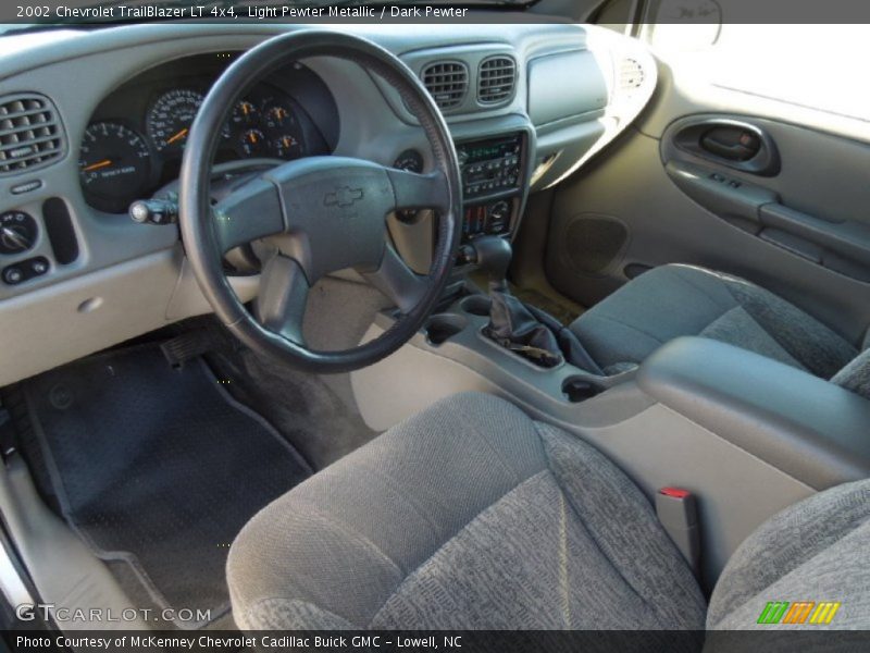 Light Pewter Metallic / Dark Pewter 2002 Chevrolet TrailBlazer LT 4x4