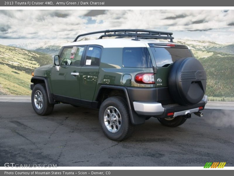 Army Green / Dark Charcoal 2013 Toyota FJ Cruiser 4WD