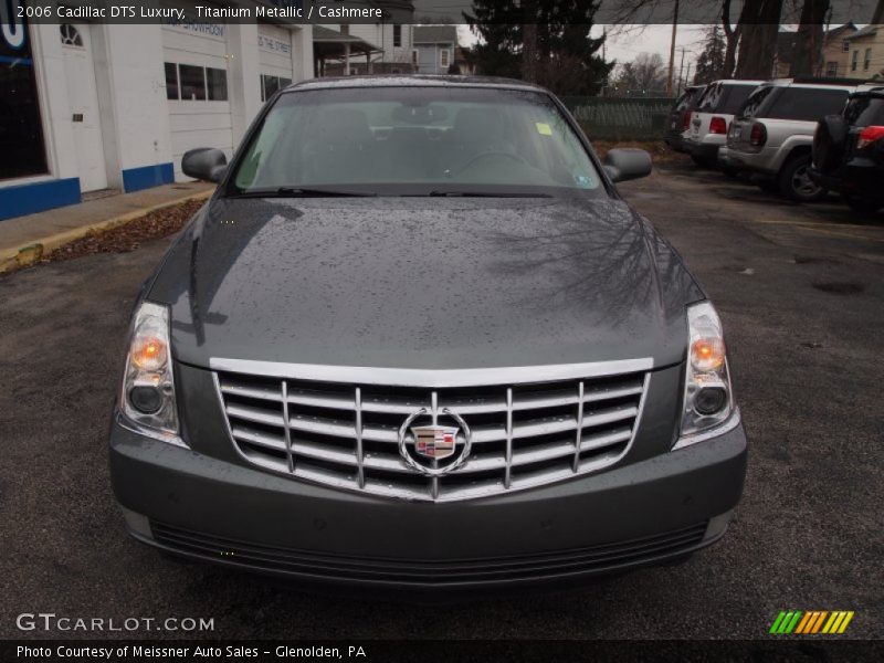 Titanium Metallic / Cashmere 2006 Cadillac DTS Luxury