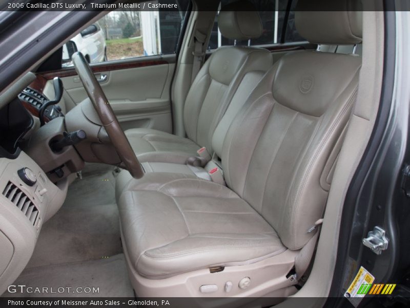 Titanium Metallic / Cashmere 2006 Cadillac DTS Luxury