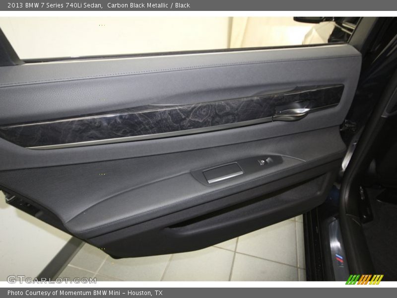 Door Panel of 2013 7 Series 740Li Sedan