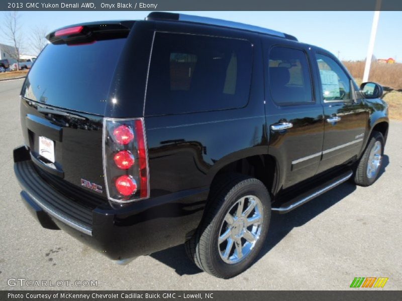 Onyx Black / Ebony 2013 GMC Yukon Denali AWD