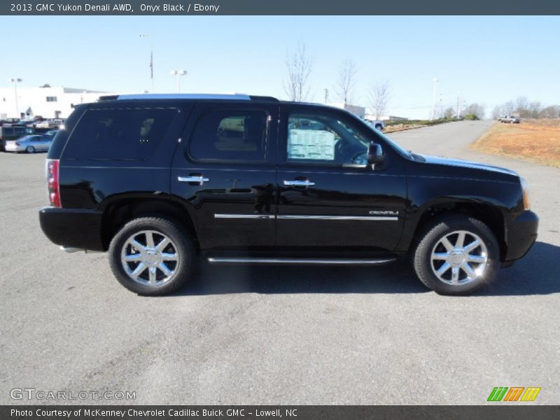 Onyx Black / Ebony 2013 GMC Yukon Denali AWD