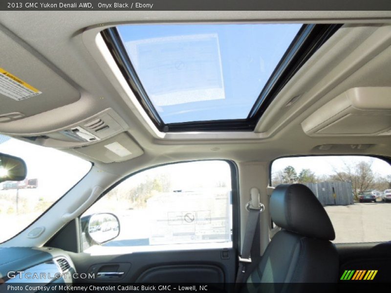 Onyx Black / Ebony 2013 GMC Yukon Denali AWD
