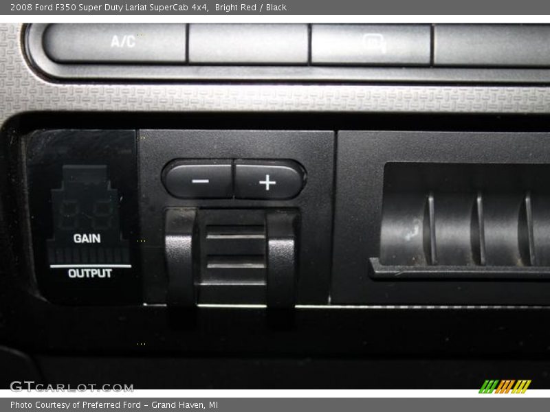 Bright Red / Black 2008 Ford F350 Super Duty Lariat SuperCab 4x4
