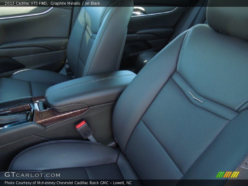 Graphite Metallic / Jet Black 2013 Cadillac XTS FWD