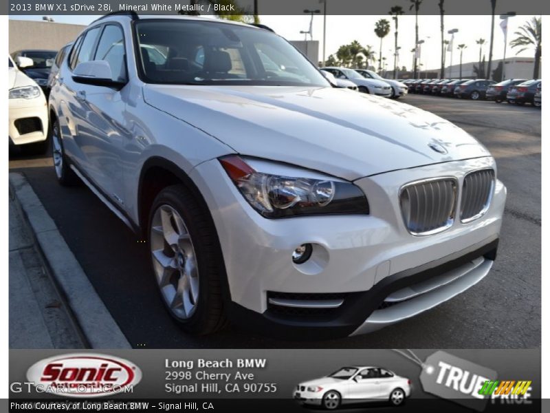 Mineral White Metallic / Black 2013 BMW X1 sDrive 28i
