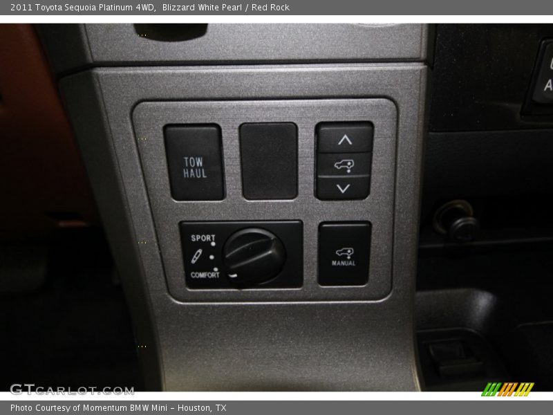 Controls of 2011 Sequoia Platinum 4WD