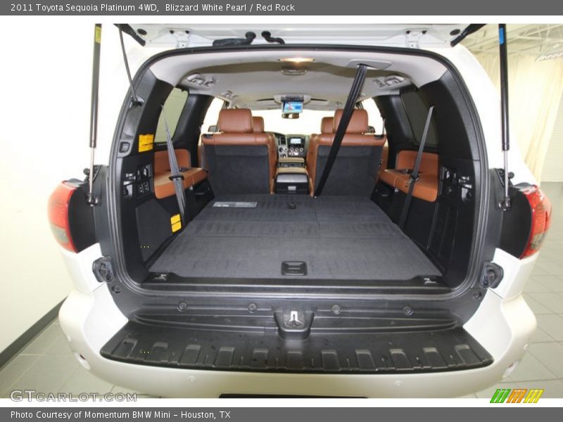  2011 Sequoia Platinum 4WD Trunk