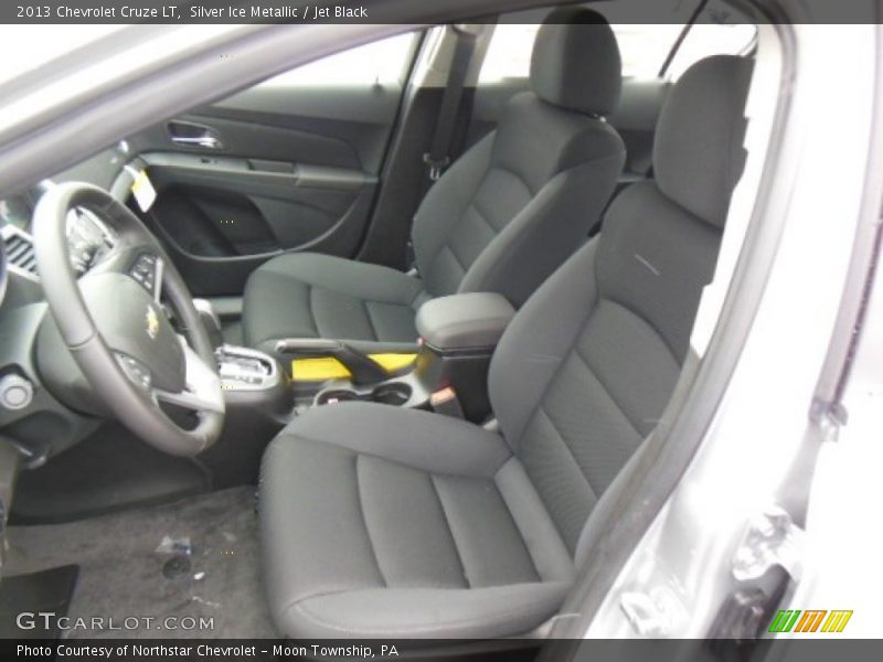 Silver Ice Metallic / Jet Black 2013 Chevrolet Cruze LT