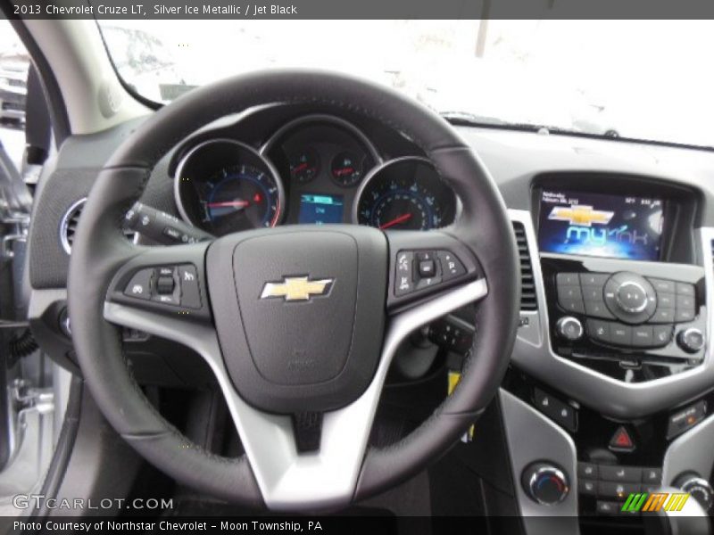 Silver Ice Metallic / Jet Black 2013 Chevrolet Cruze LT