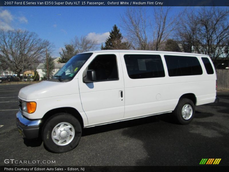Oxford White / Medium Flint Grey 2007 Ford E Series Van E350 Super Duty XLT 15 Passenger