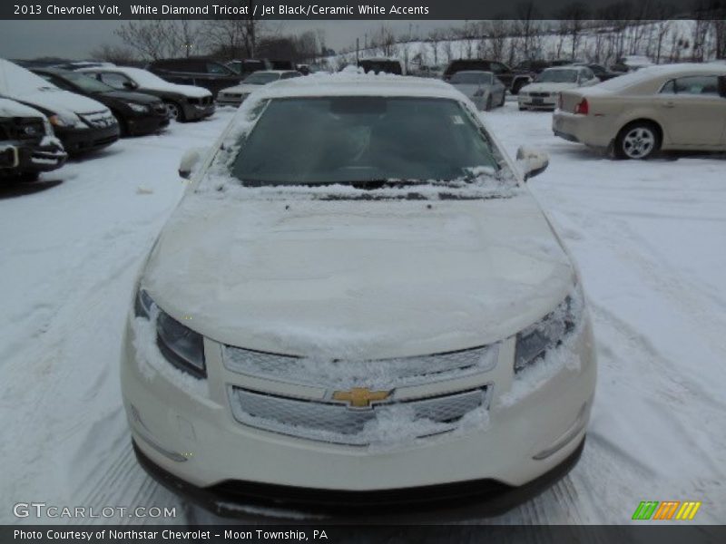 White Diamond Tricoat / Jet Black/Ceramic White Accents 2013 Chevrolet Volt