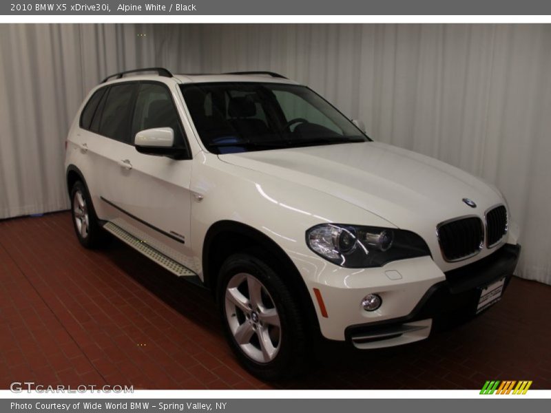 Alpine White / Black 2010 BMW X5 xDrive30i