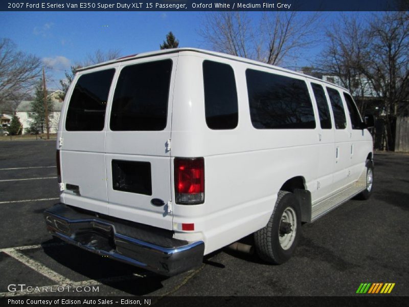 Oxford White / Medium Flint Grey 2007 Ford E Series Van E350 Super Duty XLT 15 Passenger