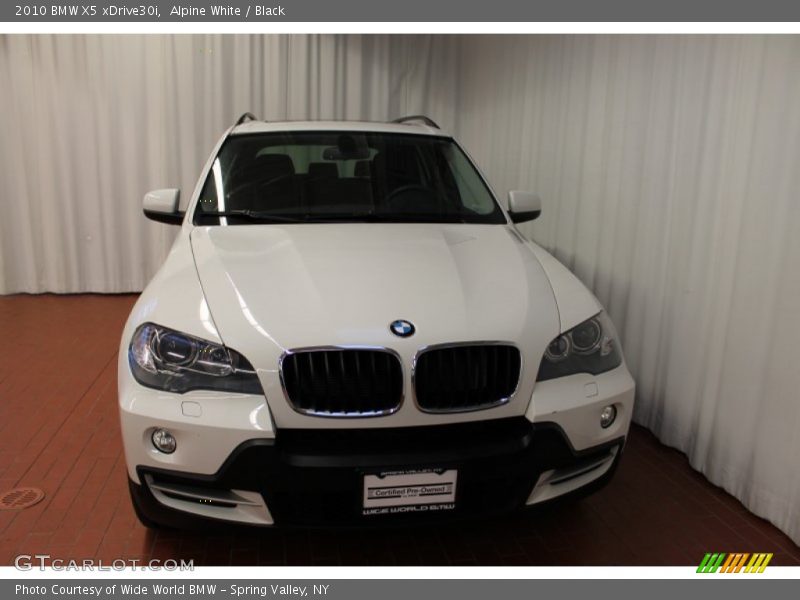 Alpine White / Black 2010 BMW X5 xDrive30i