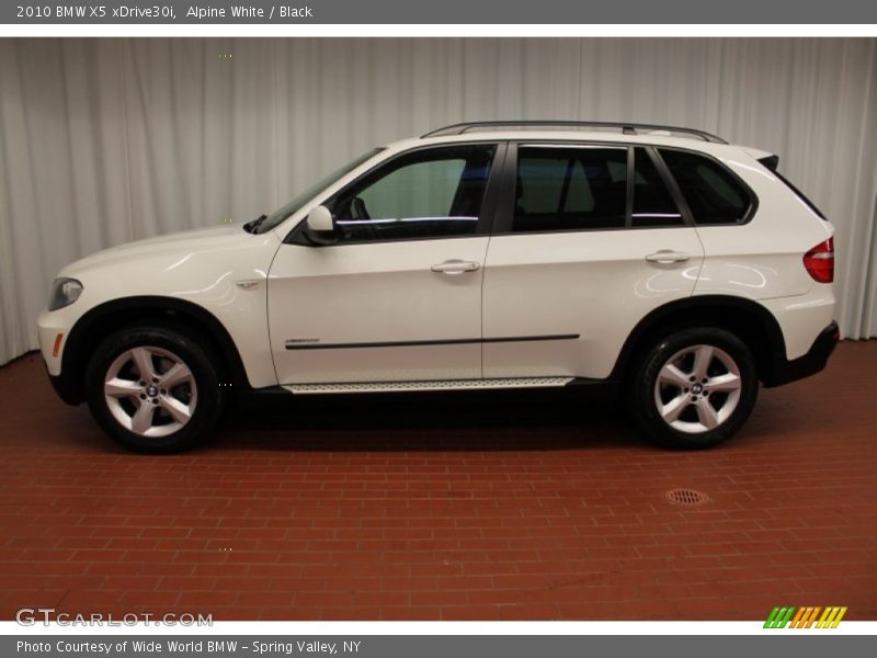 Alpine White / Black 2010 BMW X5 xDrive30i