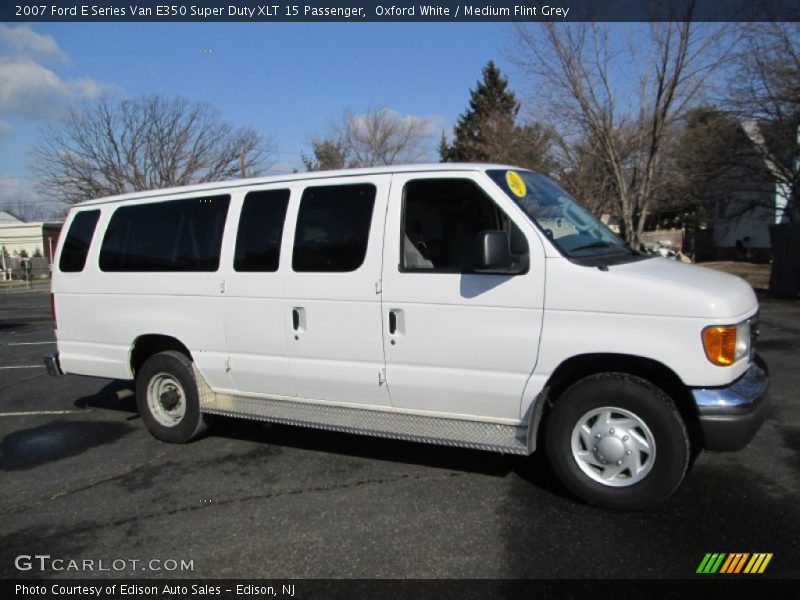 Oxford White / Medium Flint Grey 2007 Ford E Series Van E350 Super Duty XLT 15 Passenger