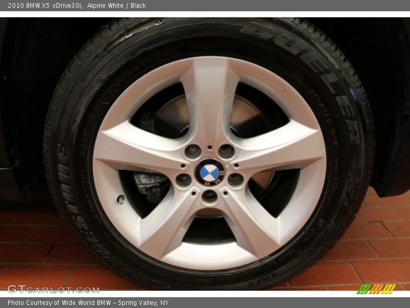 Alpine White / Black 2010 BMW X5 xDrive30i