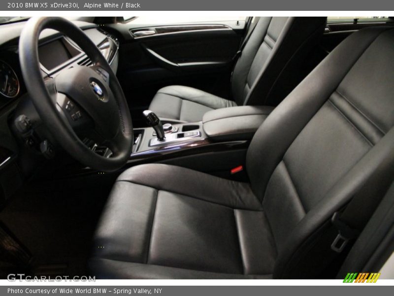 Alpine White / Black 2010 BMW X5 xDrive30i