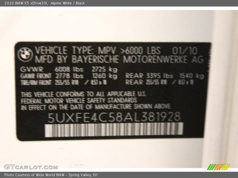 Alpine White / Black 2010 BMW X5 xDrive30i