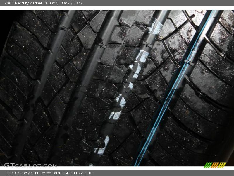 Black / Black 2008 Mercury Mariner V6 4WD