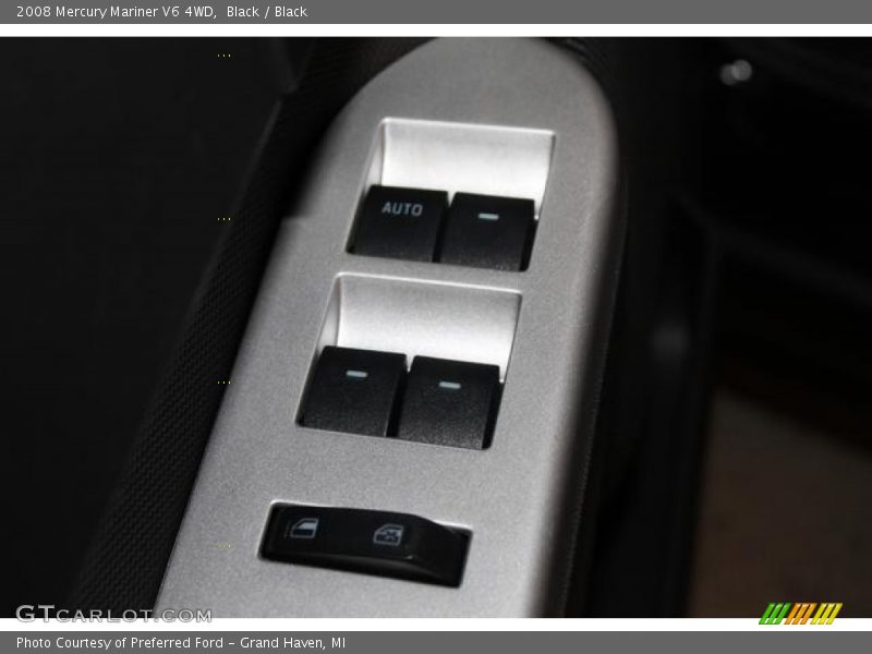Black / Black 2008 Mercury Mariner V6 4WD