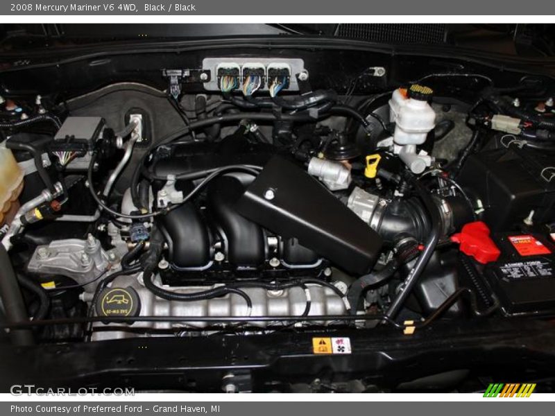 Black / Black 2008 Mercury Mariner V6 4WD