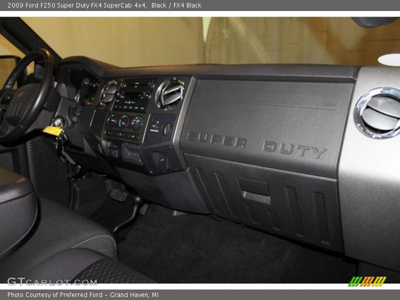 Black / FX4 Black 2009 Ford F250 Super Duty FX4 SuperCab 4x4