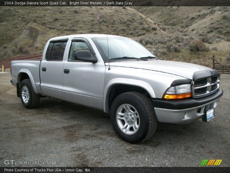 Bright Silver Metallic / Dark Slate Gray 2004 Dodge Dakota Sport Quad Cab